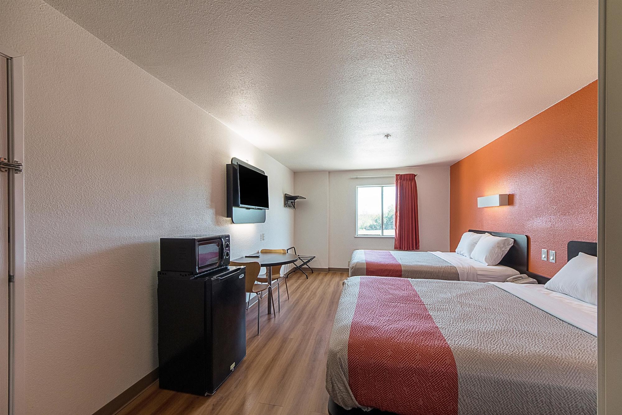 Motel 6-San Antonio, Tx - Downtown - Alamo Dome Экстерьер фото