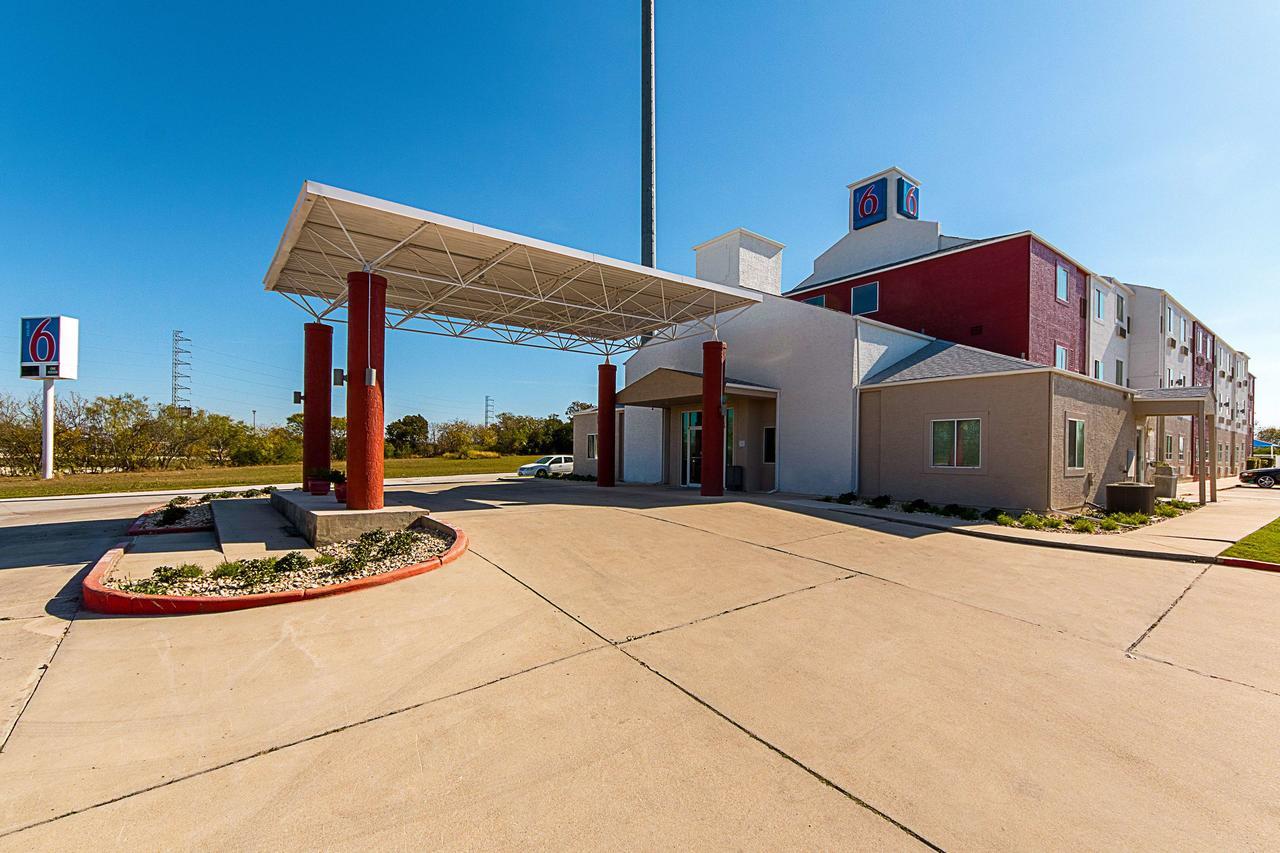Motel 6-San Antonio, Tx - Downtown - Alamo Dome Экстерьер фото